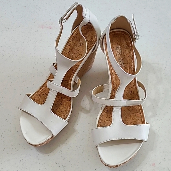 Kenneth Cole Reaction white wedge espadrilles sandals size 10 - Picture 3 of 14